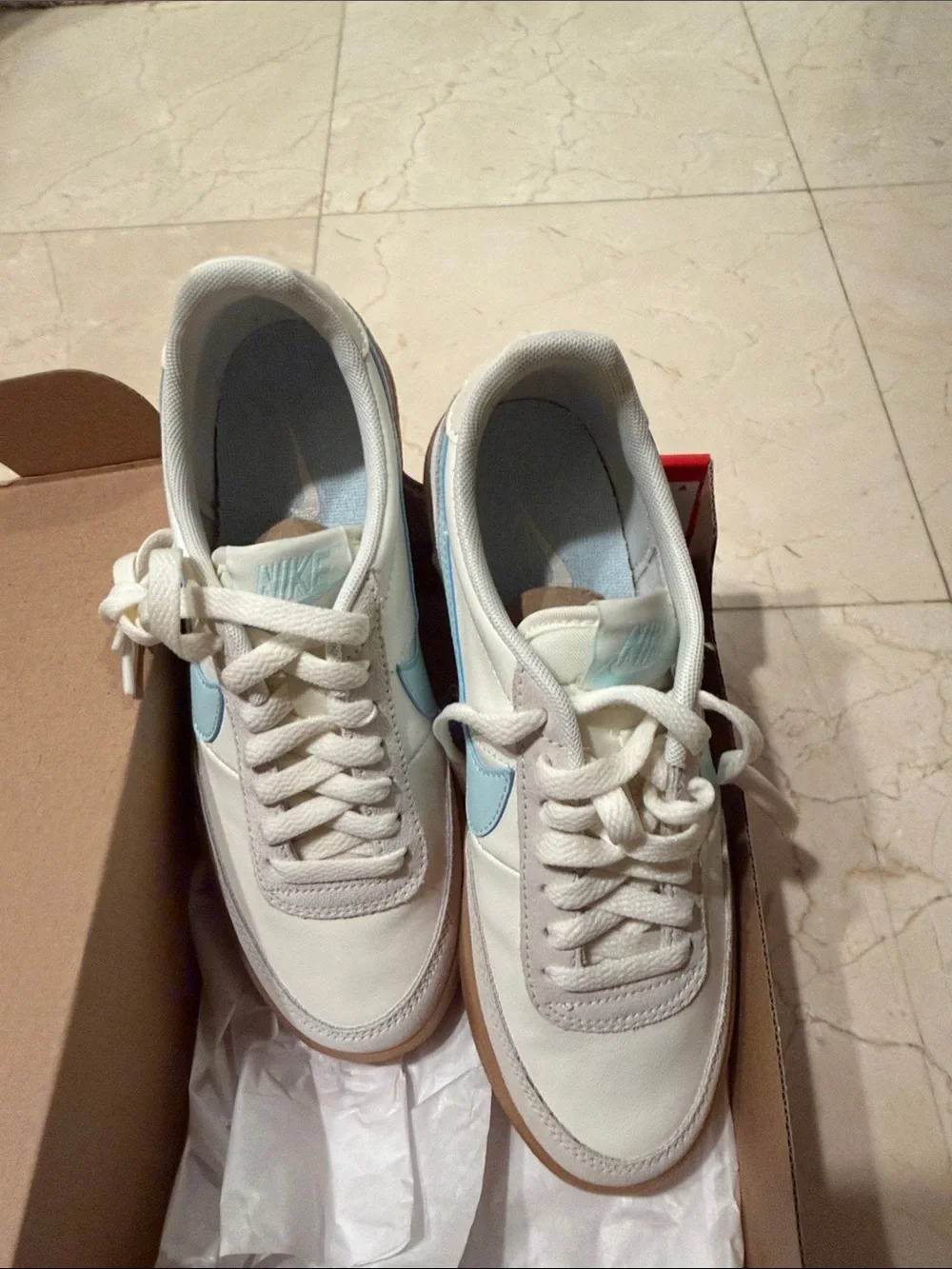 Nike Women’s Sneakers White Light Blue Gum Sole